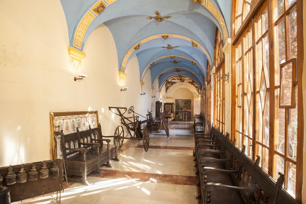 Alojamiento Turistico La Tinaja Requena Dış mekan fotoğraf